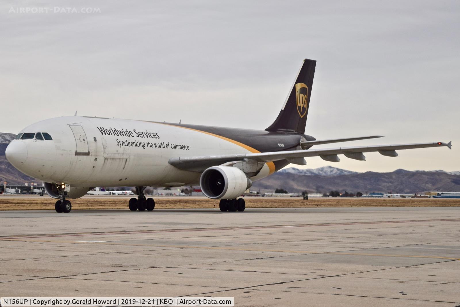 N156UP, 2004 Airbus A300F4-622R C/N 0845, Taxiing on Bravo.