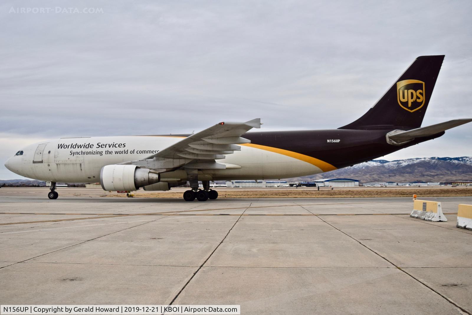 N156UP, 2004 Airbus A300F4-622R C/N 0845, Taxiing on Bravo.