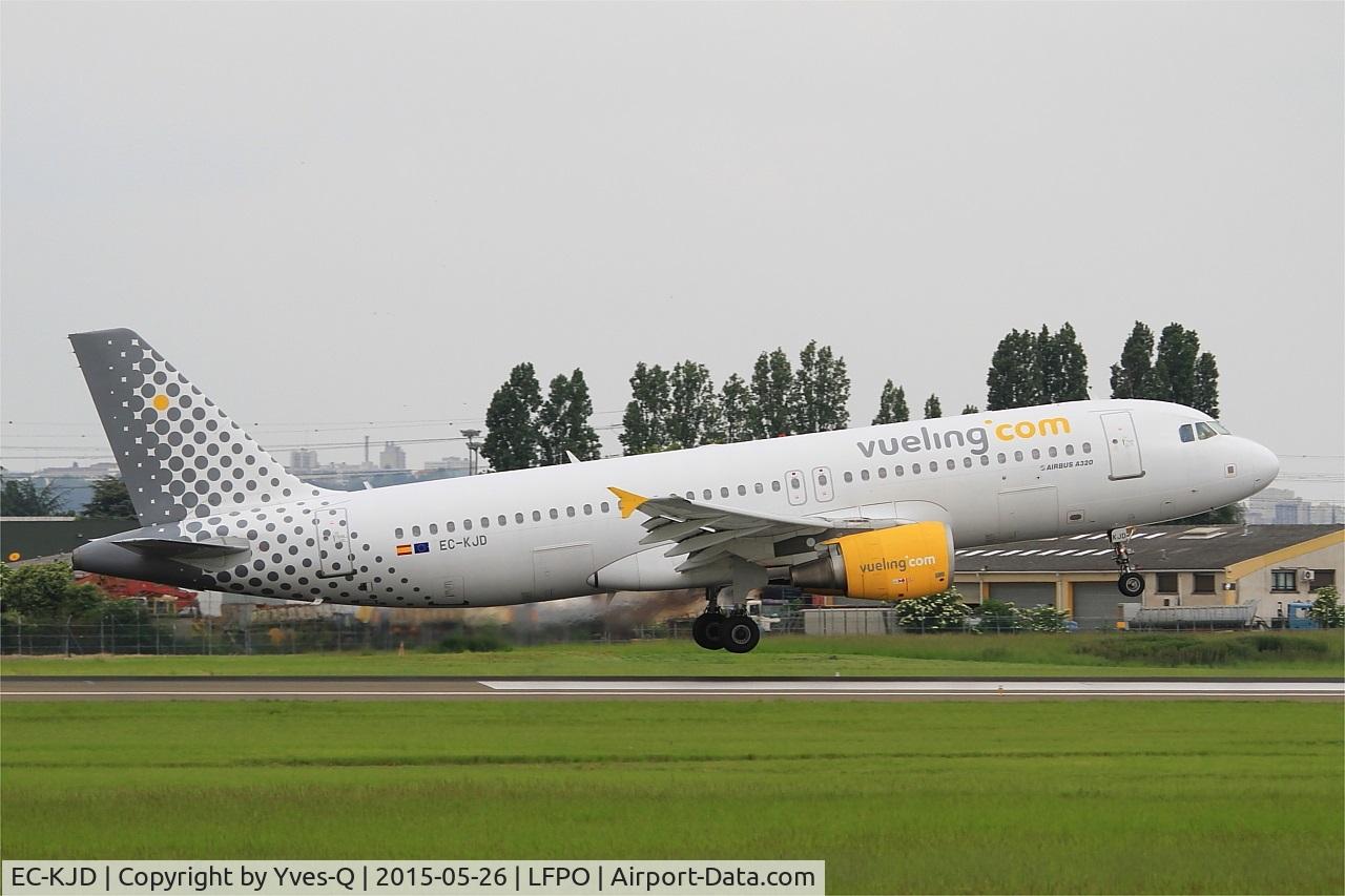 EC-KJD, 2007 Airbus A320-216 C/N 3237, Airbus A320-216, Landing rwy 06, Paris-Orly airport (LFPO-ORY)