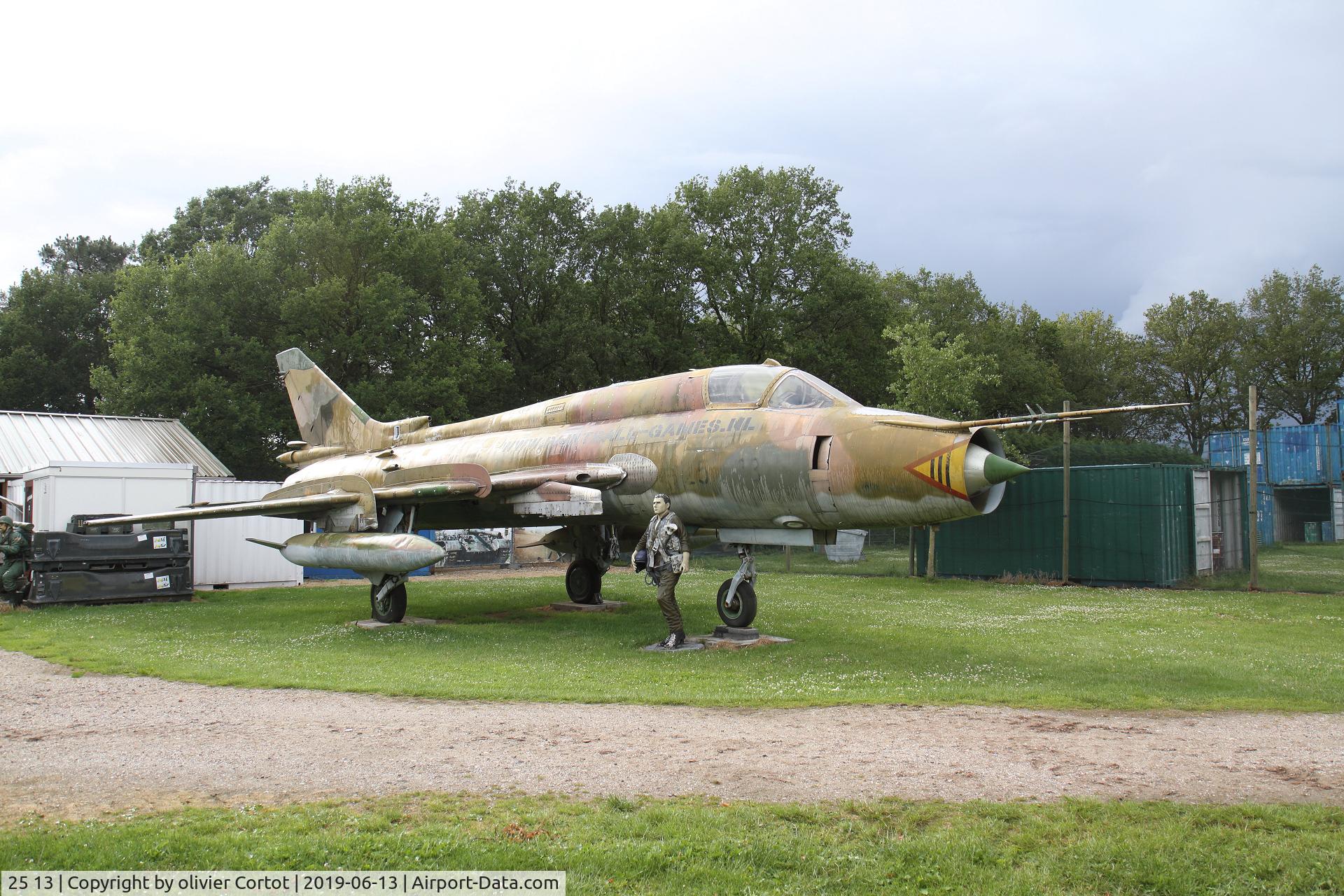 25 13, Sukhoi Su-22M-4 C/N 25020, now in a paintball park near Volkel, NL