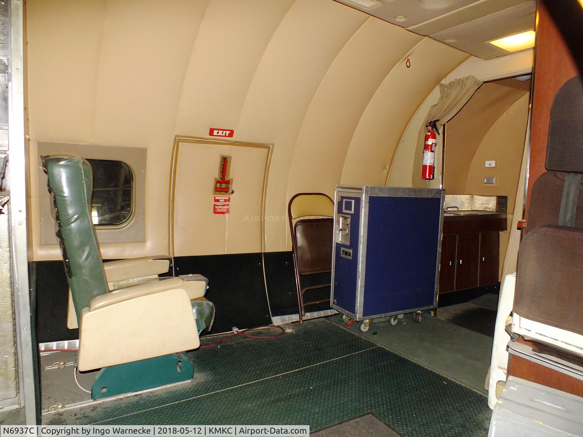 N6937C, 1957 Lockheed L-1049H-82 Super Constellation C/N 4830, Lockheed L-1049H Super Constellation at the Airline History Museum, Kansas City MO  #i