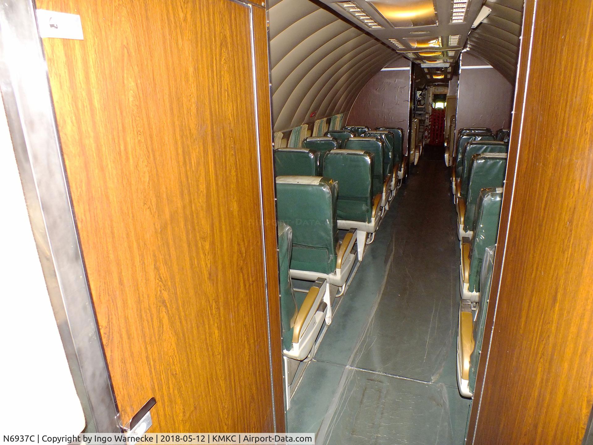 N6937C, 1957 Lockheed L-1049H-82 Super Constellation C/N 4830, Lockheed L-1049H Super Constellation at the Airline History Museum, Kansas City MO  #i