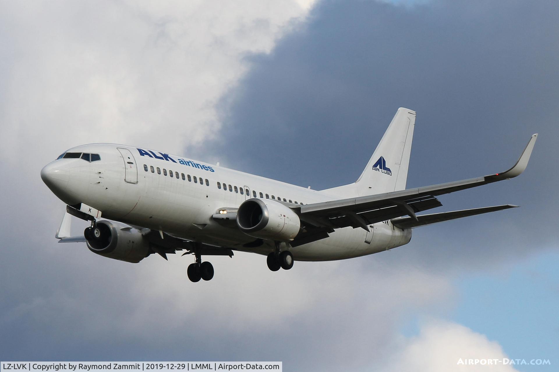 LZ-LVK, 1992 Boeing 737-3H4 C/N 26573, B737-300 LZ-LVK ALK Airlines