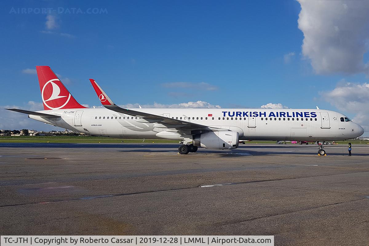 TC-JTH, 2016 Airbus A321-231 C/N 7029, Park 9