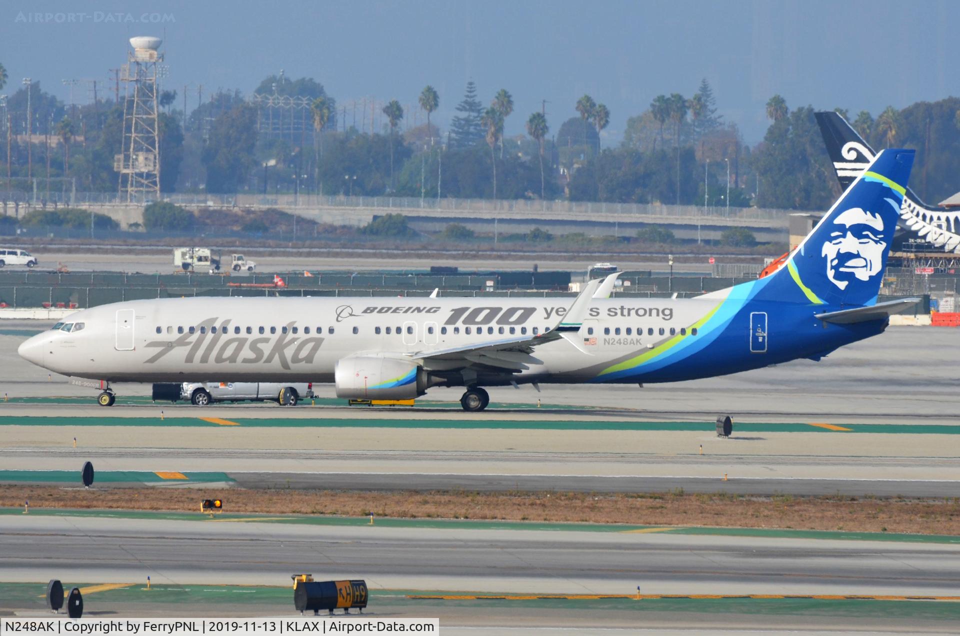 N248AK, 2016 Boeing 737-990/ER C/N 62469, Alaska happy with Boeing