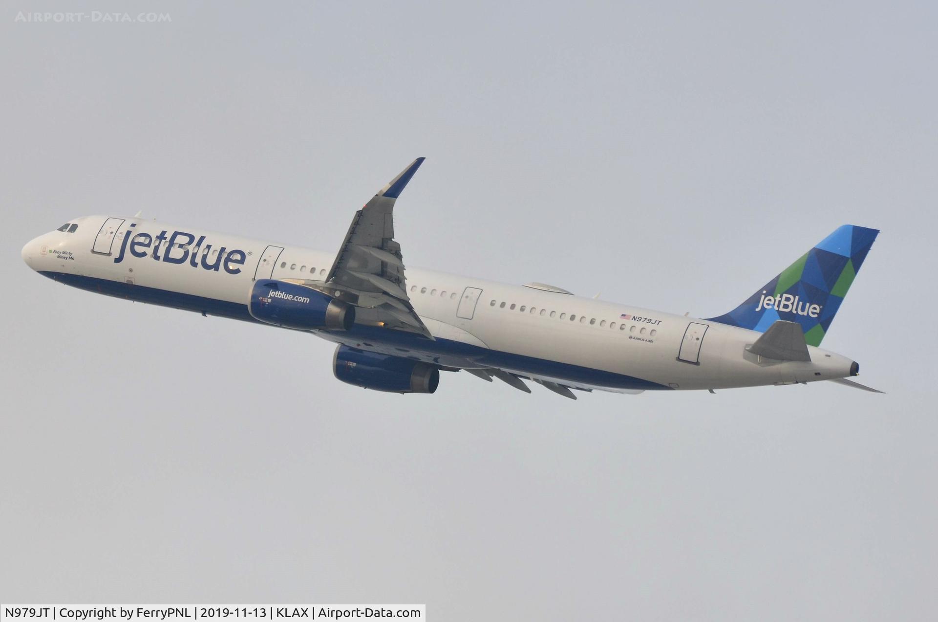 N979JT, 2017 Airbus A321-231 C/N 7627, JetBlue jetting of to the East Coast