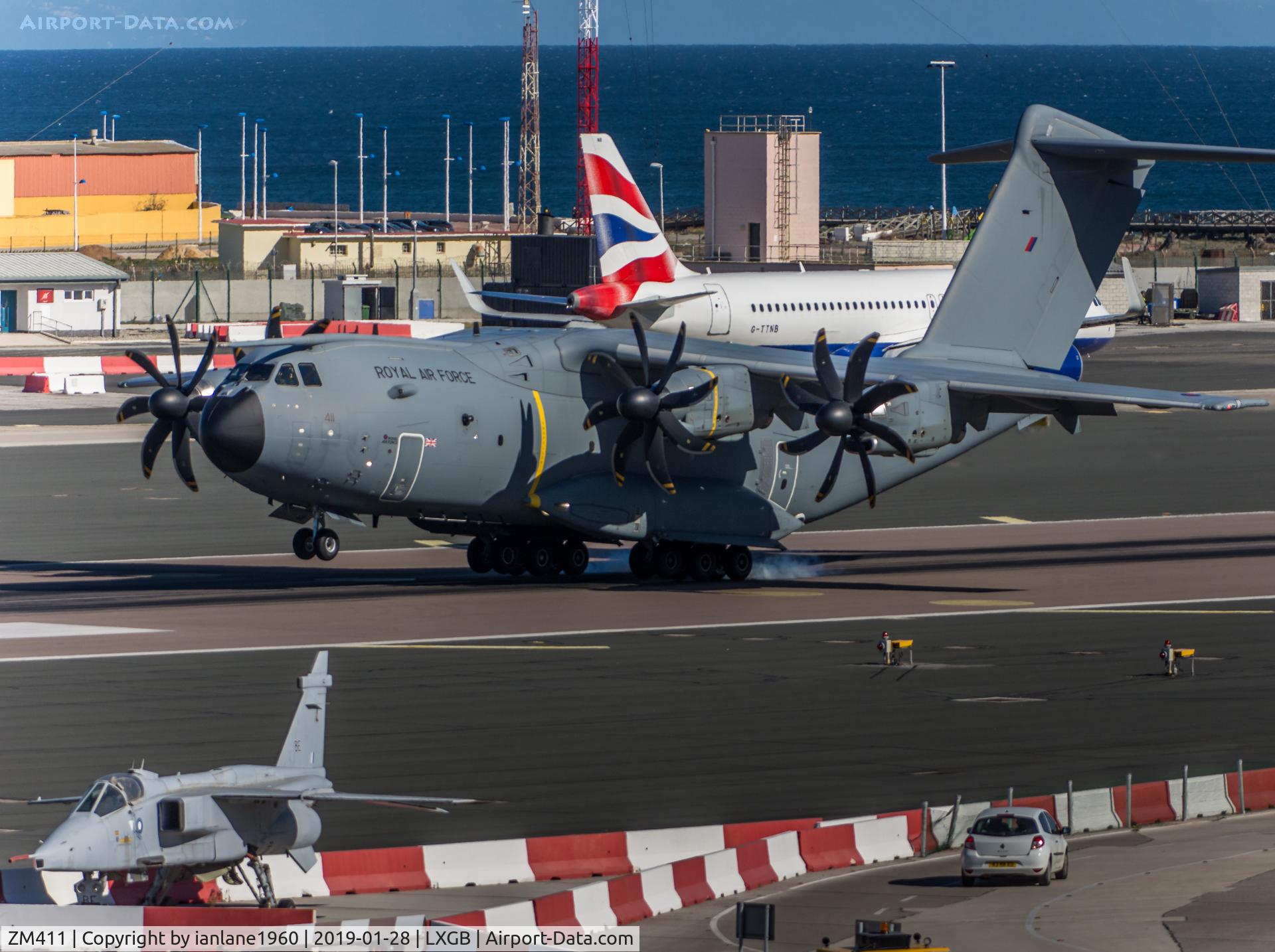 ZM411, 2016 Airbus A400M-180 Atlas C.1 C/N 039, Landing at Gibraltar