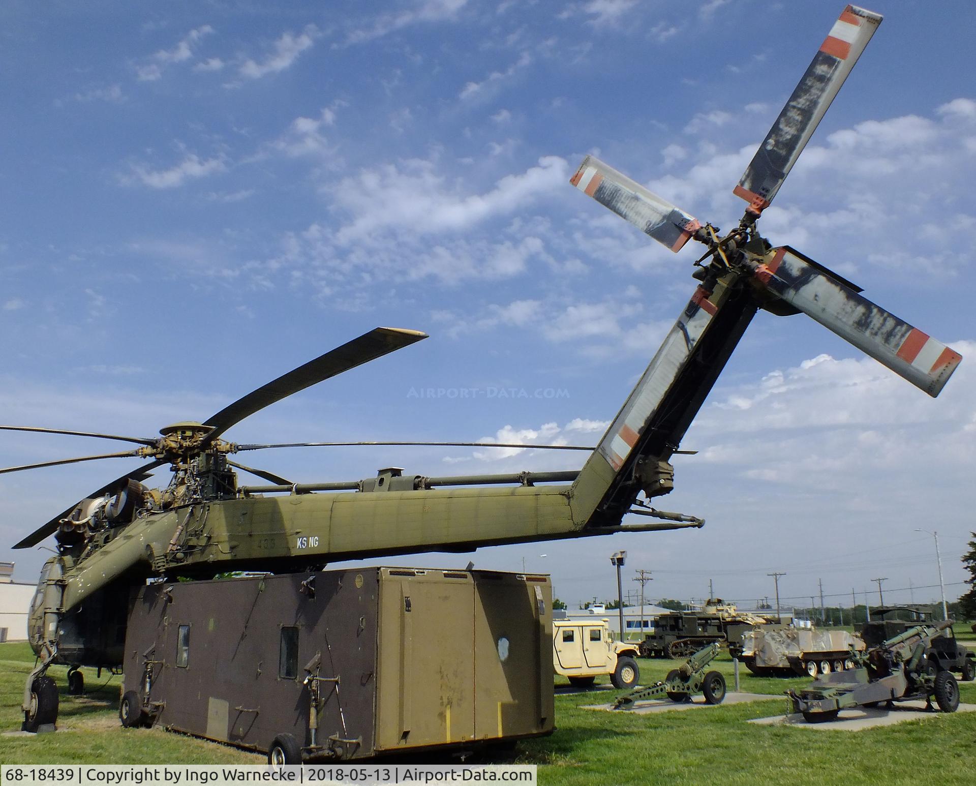 68-18439, 1968 Sikorsky CH-54A Tarhe C/N 64.041, Sikorsky CH-54A Tarhe at the Museum of the Kansas National Guard, Topeka KS