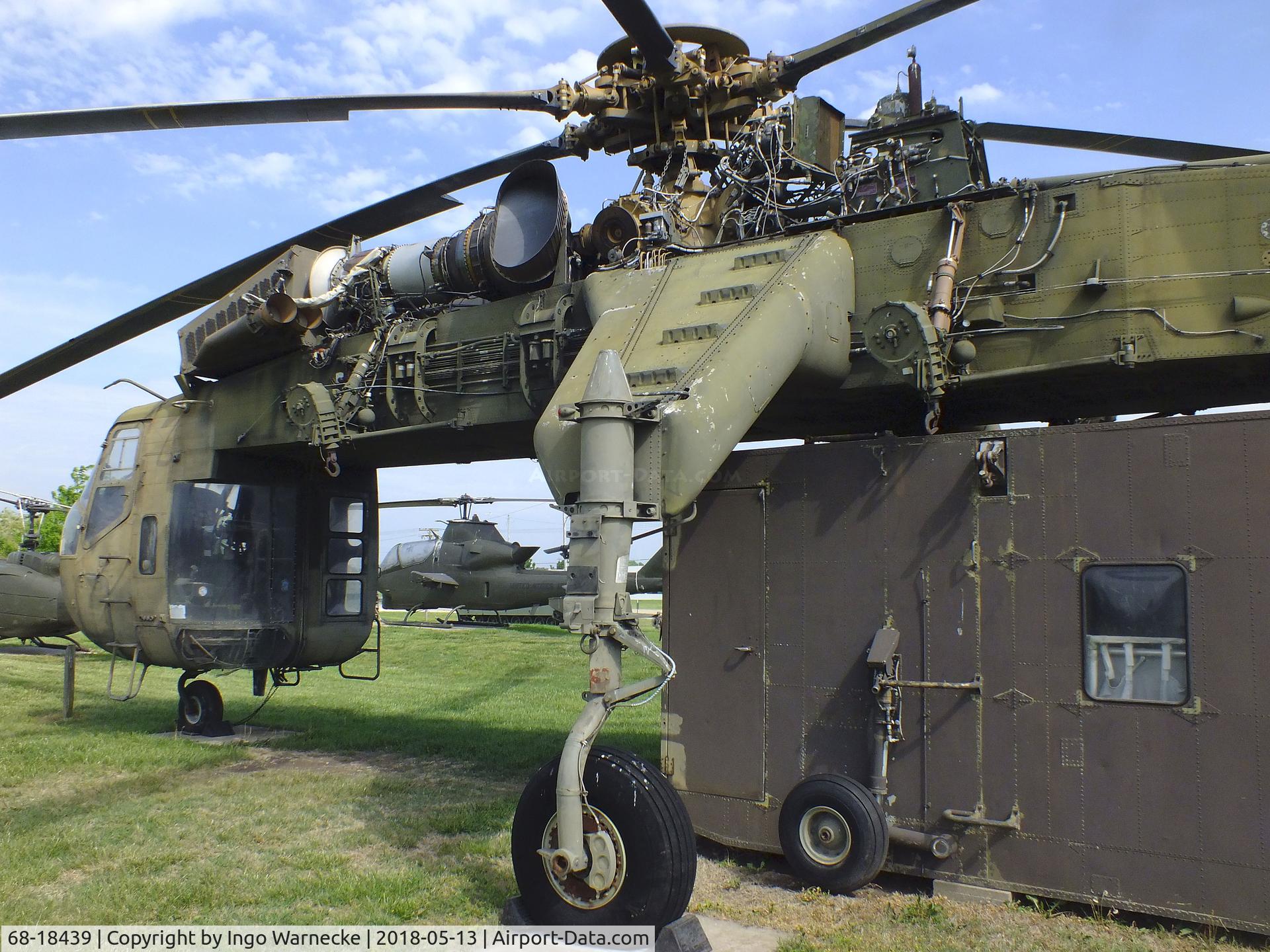 68-18439, 1968 Sikorsky CH-54A Tarhe C/N 64.041, Sikorsky CH-54A Tarhe at the Museum of the Kansas National Guard, Topeka KS