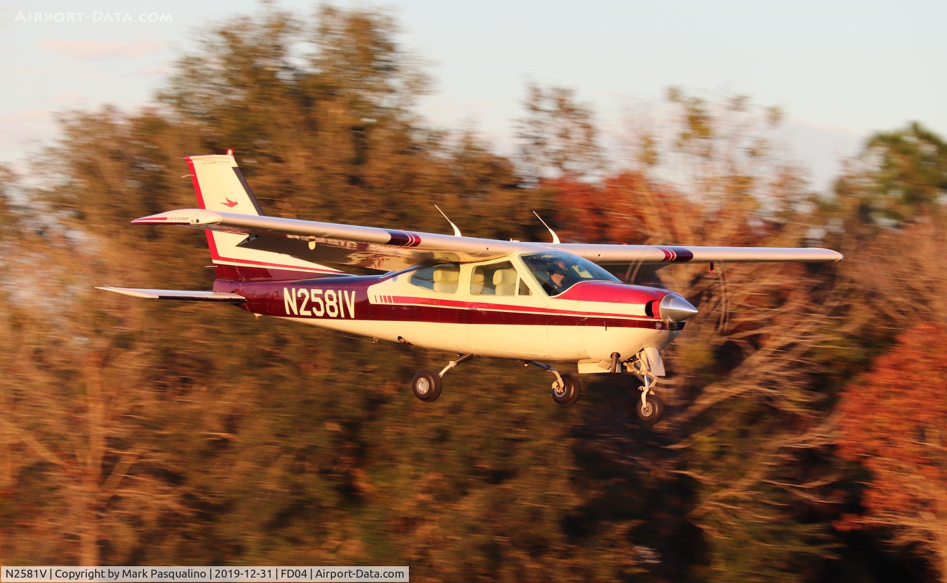 N2581V, 1974 Cessna 177RG Cardinal C/N 177RG0625, Cessna 177RG