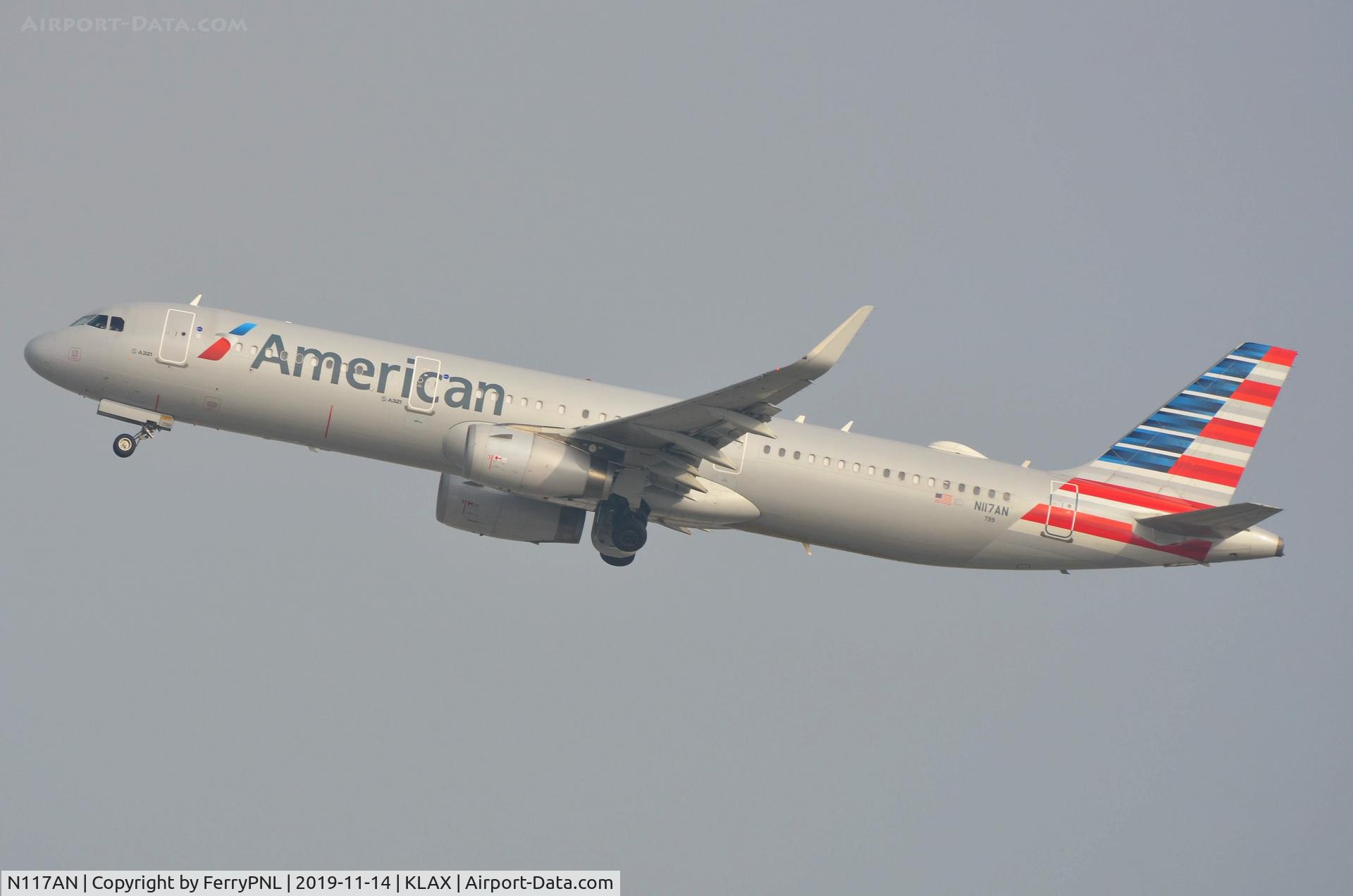 N117AN, 2014 Airbus A321-231 C/N 6094, American A321 departing