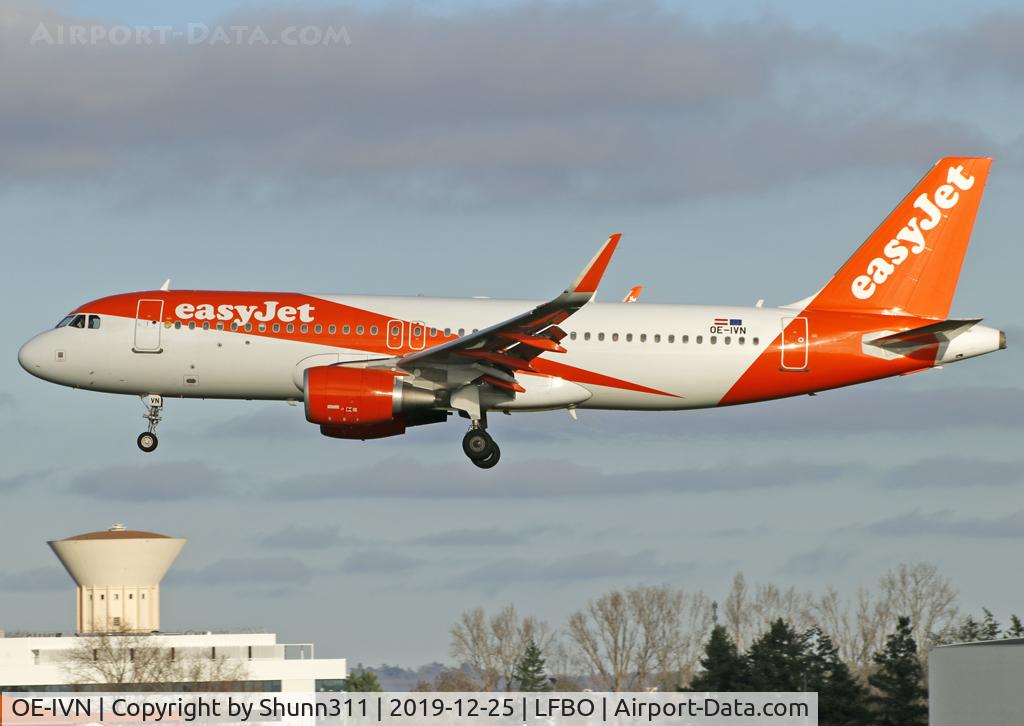 OE-IVN, 2017 Airbus A320-214 C/N 7572, Landing rwy 32R