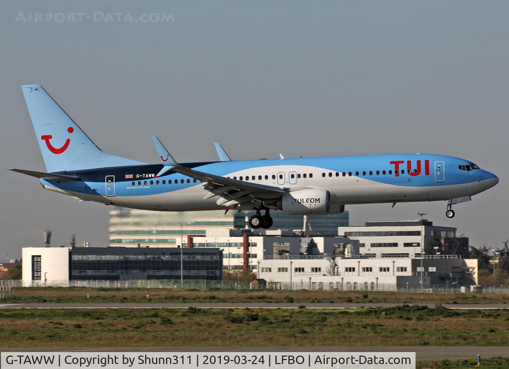 G-TAWW, 2015 Boeing 737-8K5 C/N 41663, Landing rwy 32L