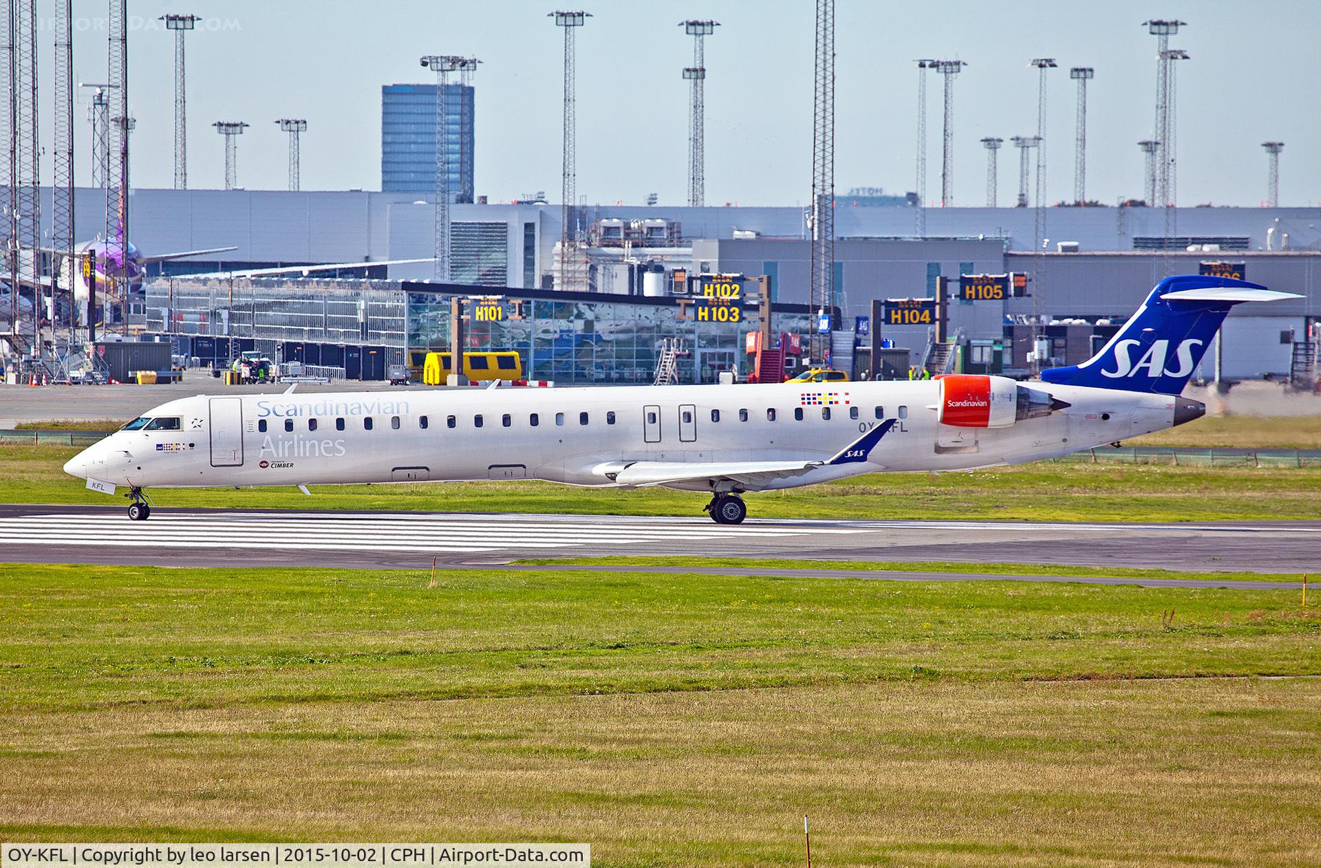 OY-KFL, 2009 Bombardier CRJ-900 NG (CL-600-2D24) C/N 15246, Copenhagen 2.10.2015 operated by Cimber Air
