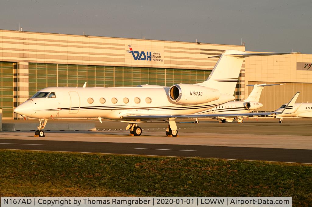 N167AD, 2010 Gulfstream Aerospace GIV-X (G450) C/N 4197, TAG Aviation Asia Gulfstream G450