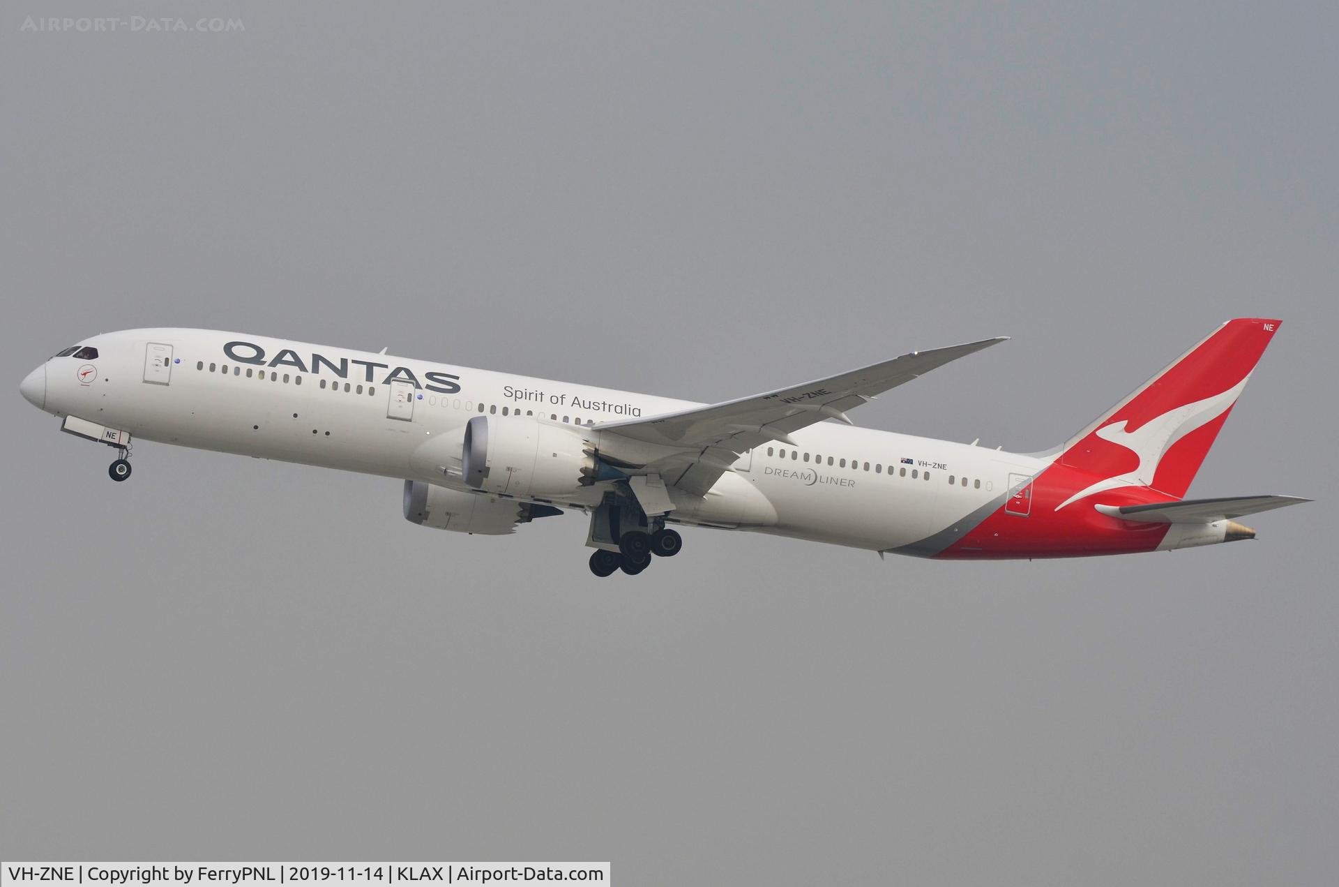 VH-ZNE, 2018 Boeing 787-9 Dreamliner C/N 63391, Qantas B789 departing for NYC