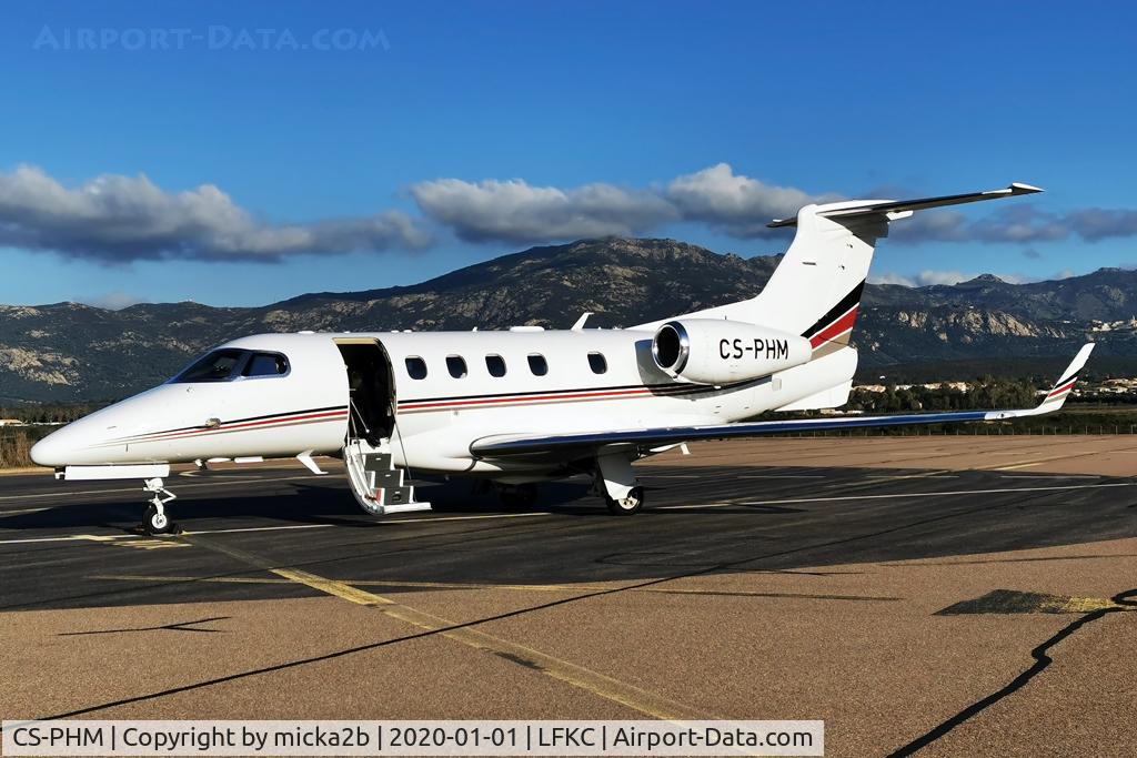 CS-PHM, 2018 Embraer EMB-505 Phenom 300 C/N 50500471, Parked