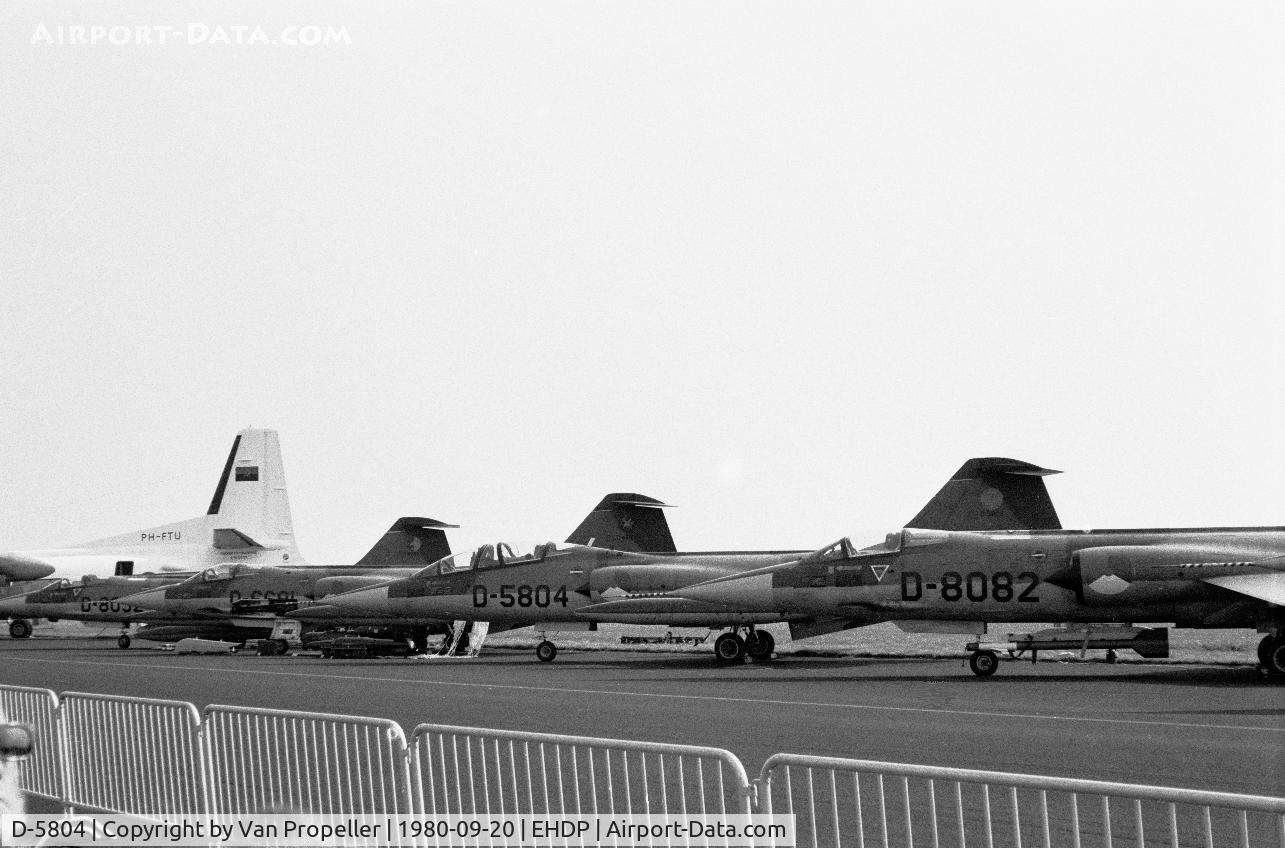 D-5804, Lockheed TF-104G Starfighter C/N 583E-5804, F-104 Starfighter line-up during the Royal Netherlands Air Force Open Day 1980
