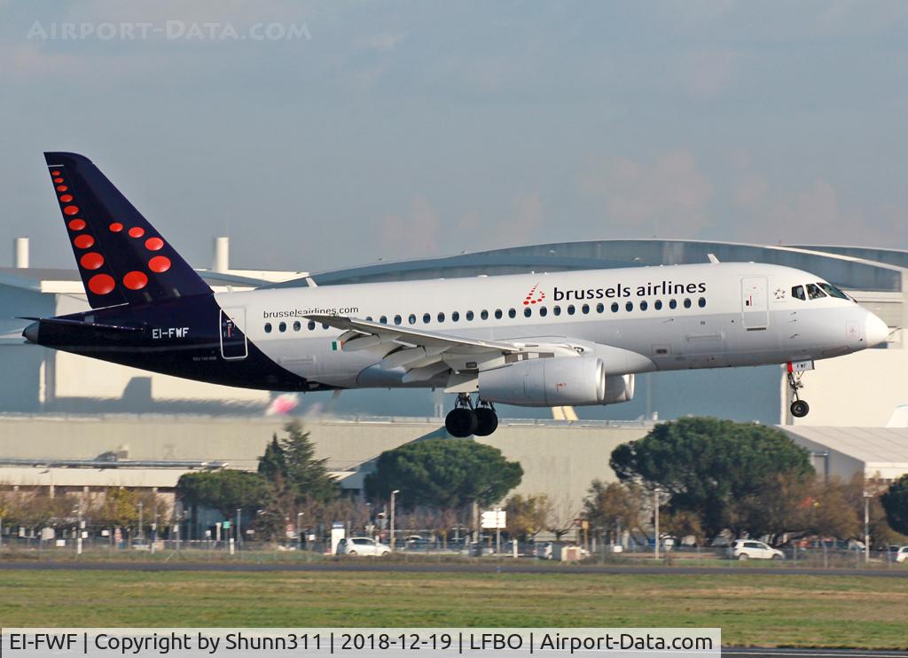 EI-FWF, 2016 Sukhoi Superjet 100-95B C/N 95118, Landing rwy 14R