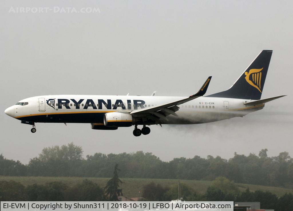EI-EVM, 2012 Boeing 737-8AS C/N 40296, Landing rwy 14R