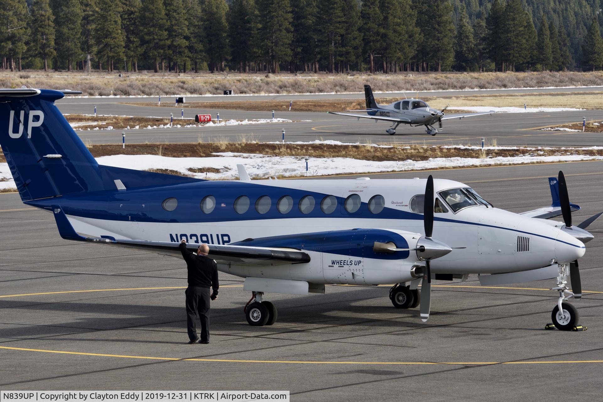 N839UP, 2015 Beechcraft B300 King Air 350i C/N FL-984, Truckee Airport California 2019.