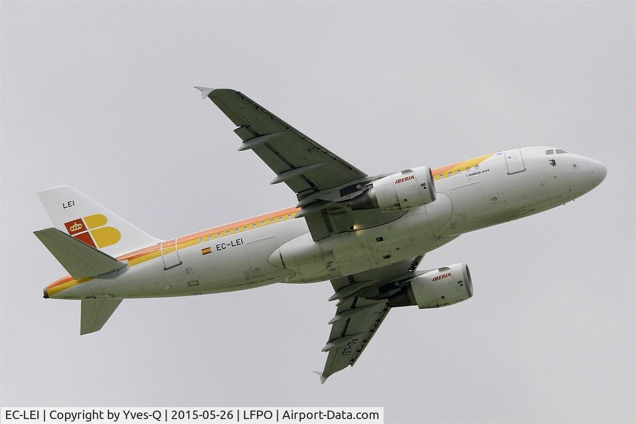 EC-LEI, 2008 Airbus A319-111 C/N 3744, Airbus A319-111, Take off Rwy 08, Paris-Orly Airport (LFPO-ORY)
