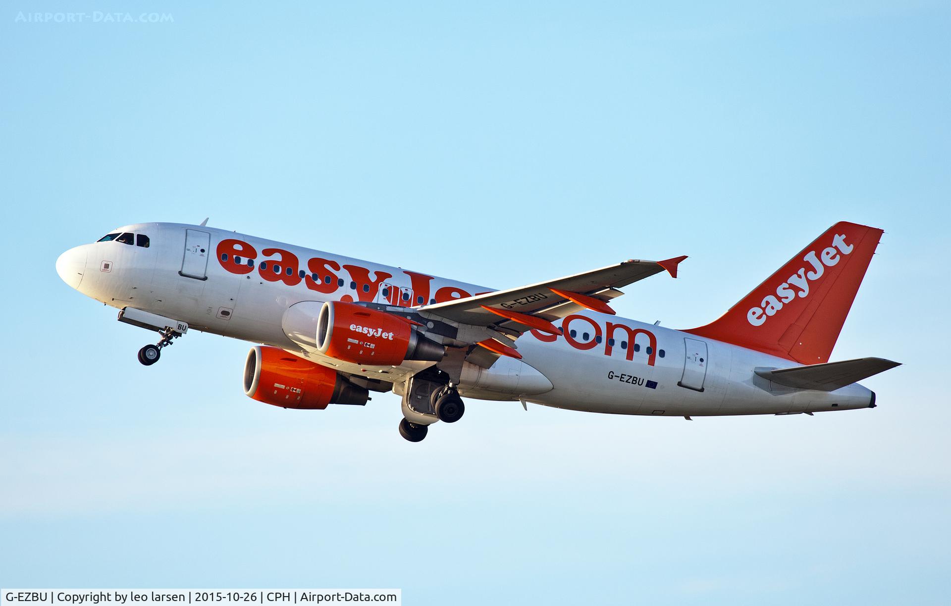 G-EZBU, 2007 Airbus A319-111 C/N 3118, Copenhagen 26.10.2015