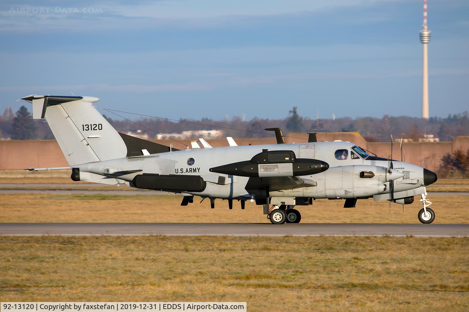 92-13120, 1992 Beech RC-12X Guardrail C/N FE-026, dep Stuttgart