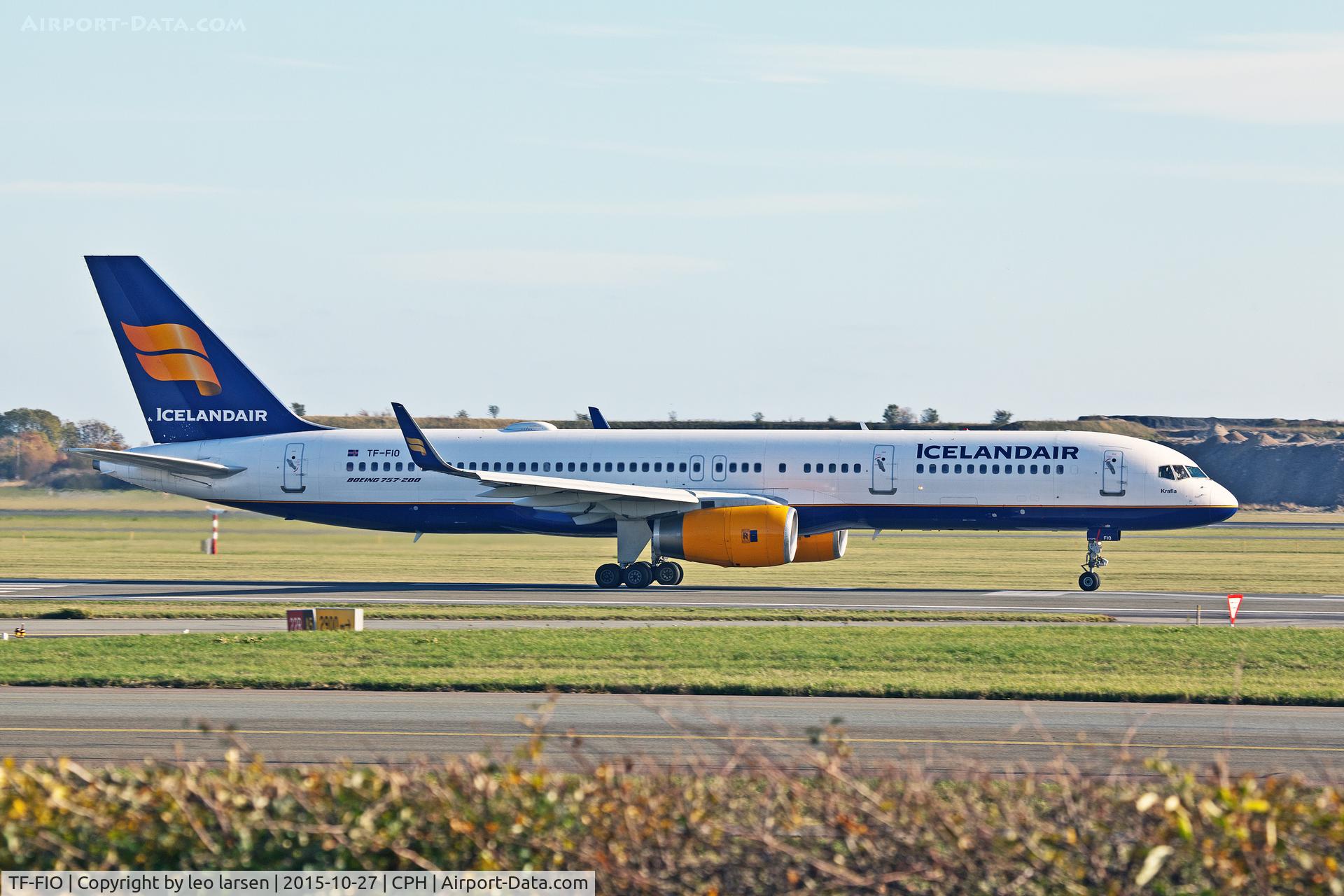 TF-FIO, 1999 Boeing 757-208 C/N 29436, Copenhagen 27.10.2015