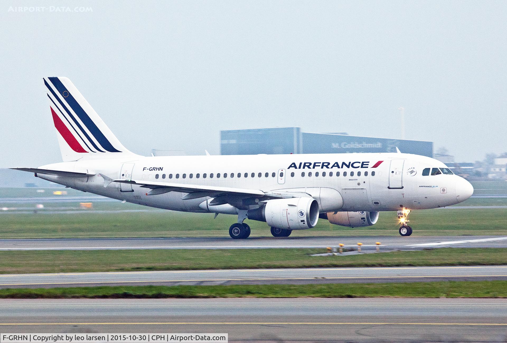 F-GRHN, 2000 Airbus A319-111 C/N 1267, Copenhagen 30.10.2015