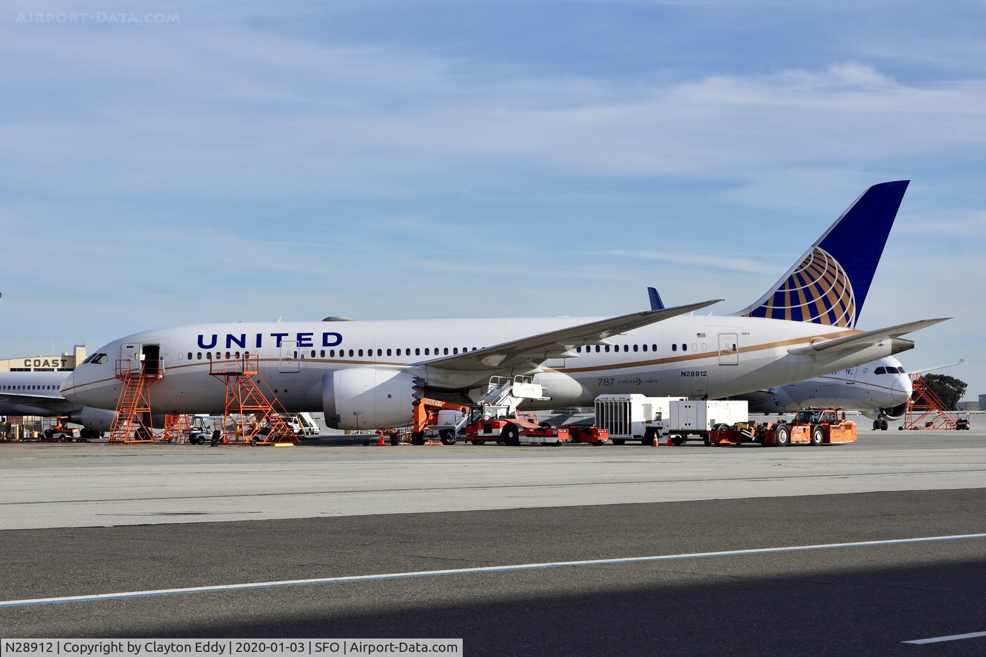N28912, 2014 Boeing 787-8 Dreamliner C/N 34828, SFO 2019.
