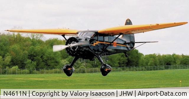N4611N, 1937 Stinson SR-9E Reliant C/N 5451, Fly by