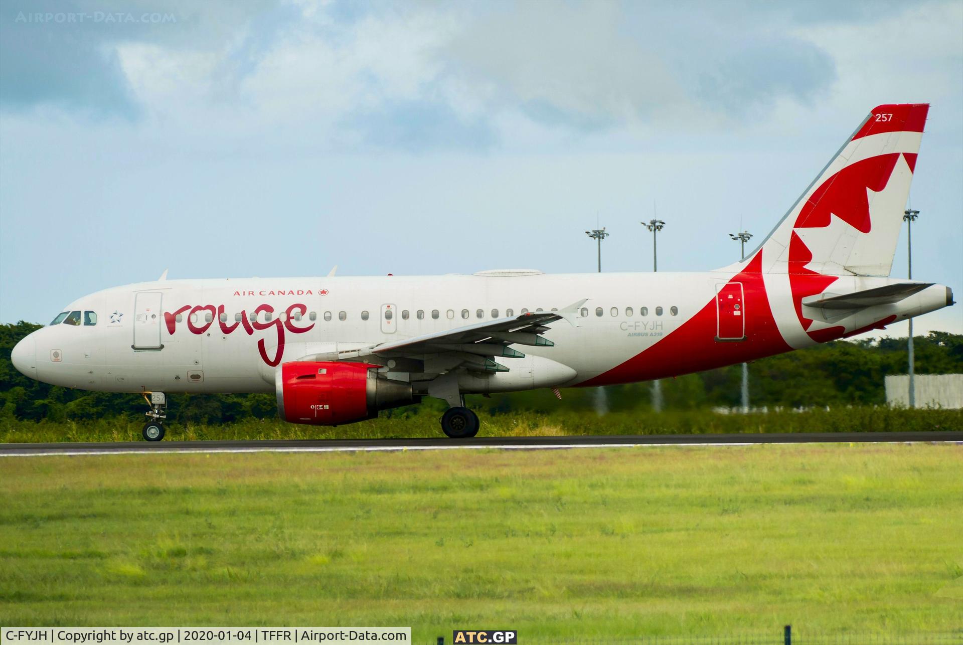 C-FYJH, 1996 Airbus A319-114 C/N 672, Air Canada Rouge Airbus A319-113 backtracking on runway 12 at Pointe-à-Pitre airport