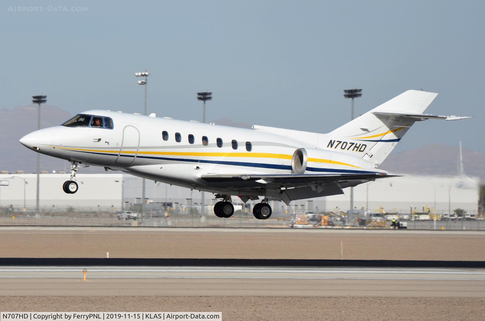 N707HD, 1994 British Aerospace BAe.125-1000A C/N 259016, EFS Aircraft Leasing HS1000 landing
