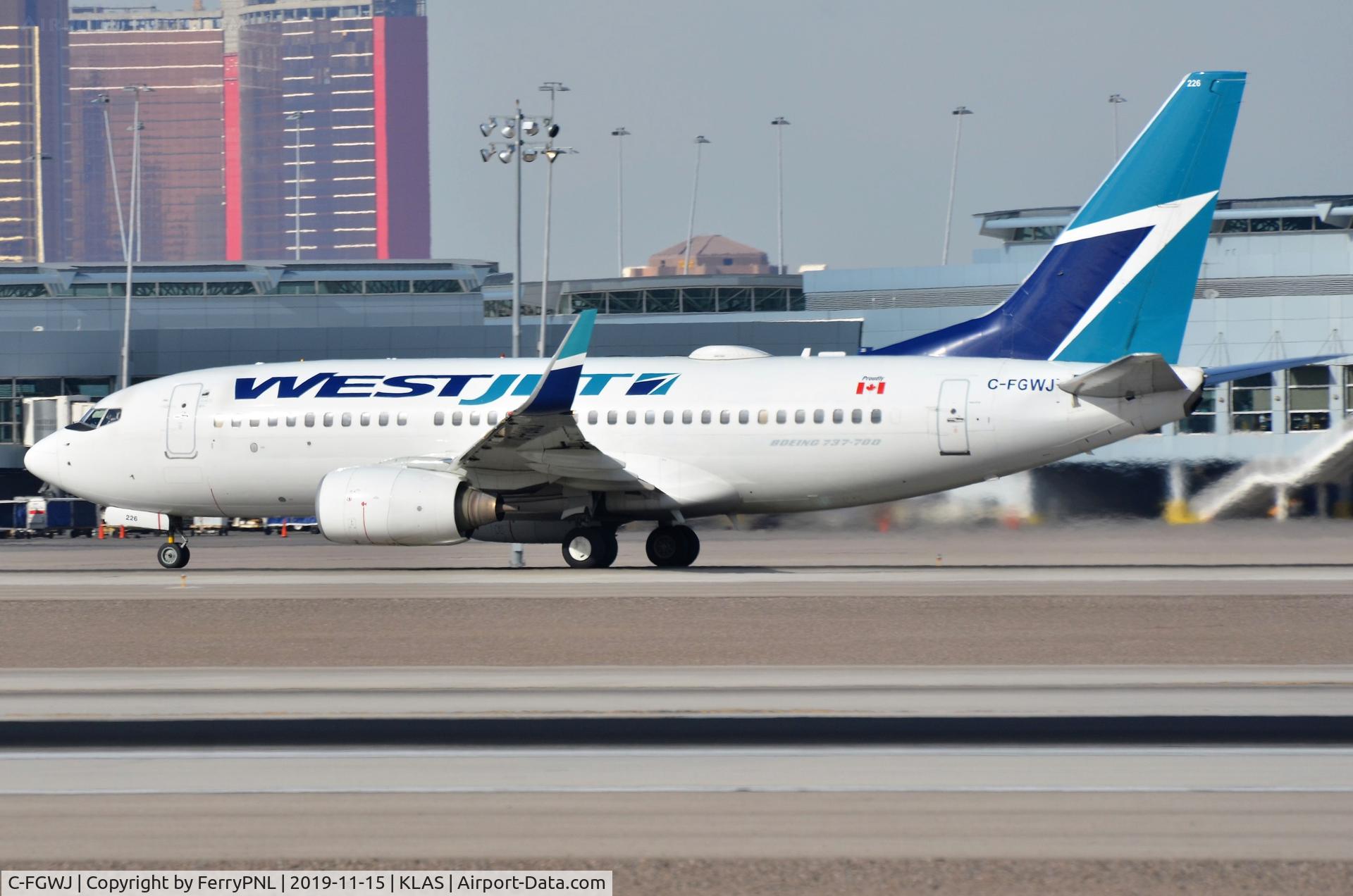 C-FGWJ, 2004 Boeing 737-7CT C/N 32764, Westjet B737