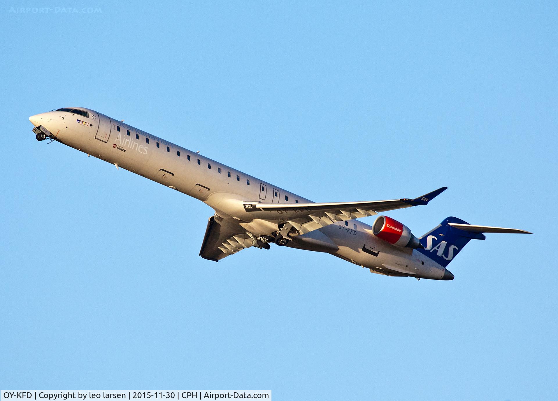OY-KFD, 2009 Bombardier CRJ-900 (CL-600-2D24) C/N 15221, Copenhagen 30.11.2015