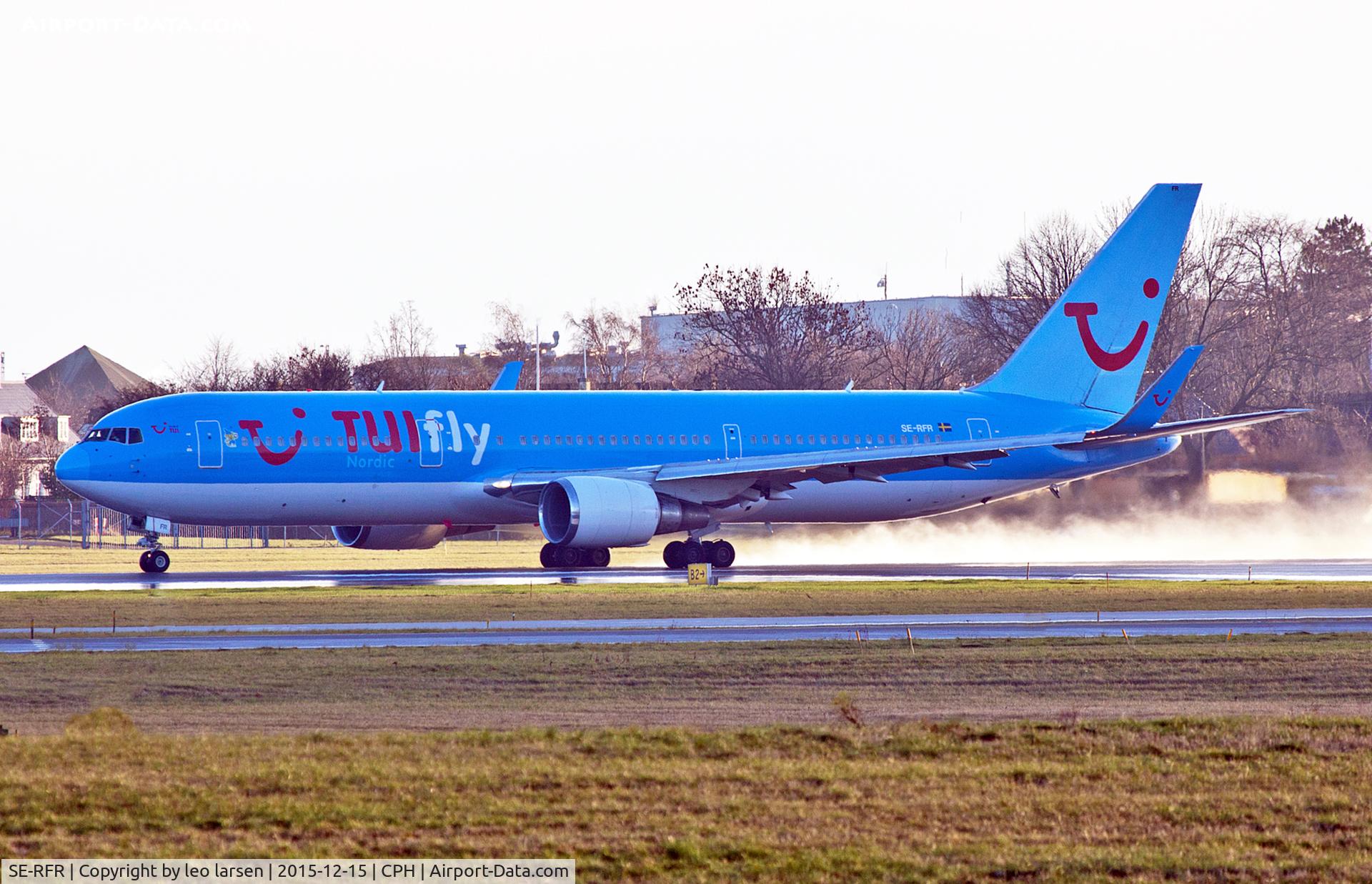 SE-RFR, 1999 Boeing 767-38A C/N 29617, Copenhagen 15.12.2015