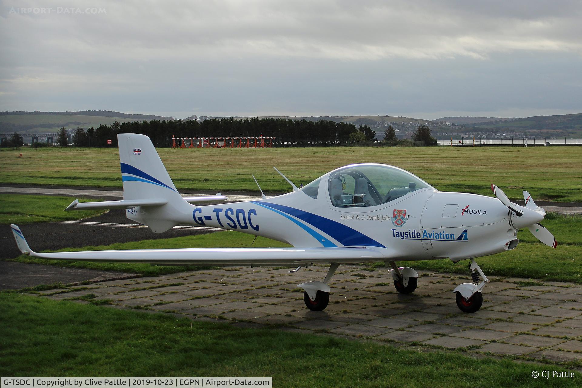 G-TSDC, 2016 Aquila AT01-100A C/N AT01-100A-332, Resting at Dundee