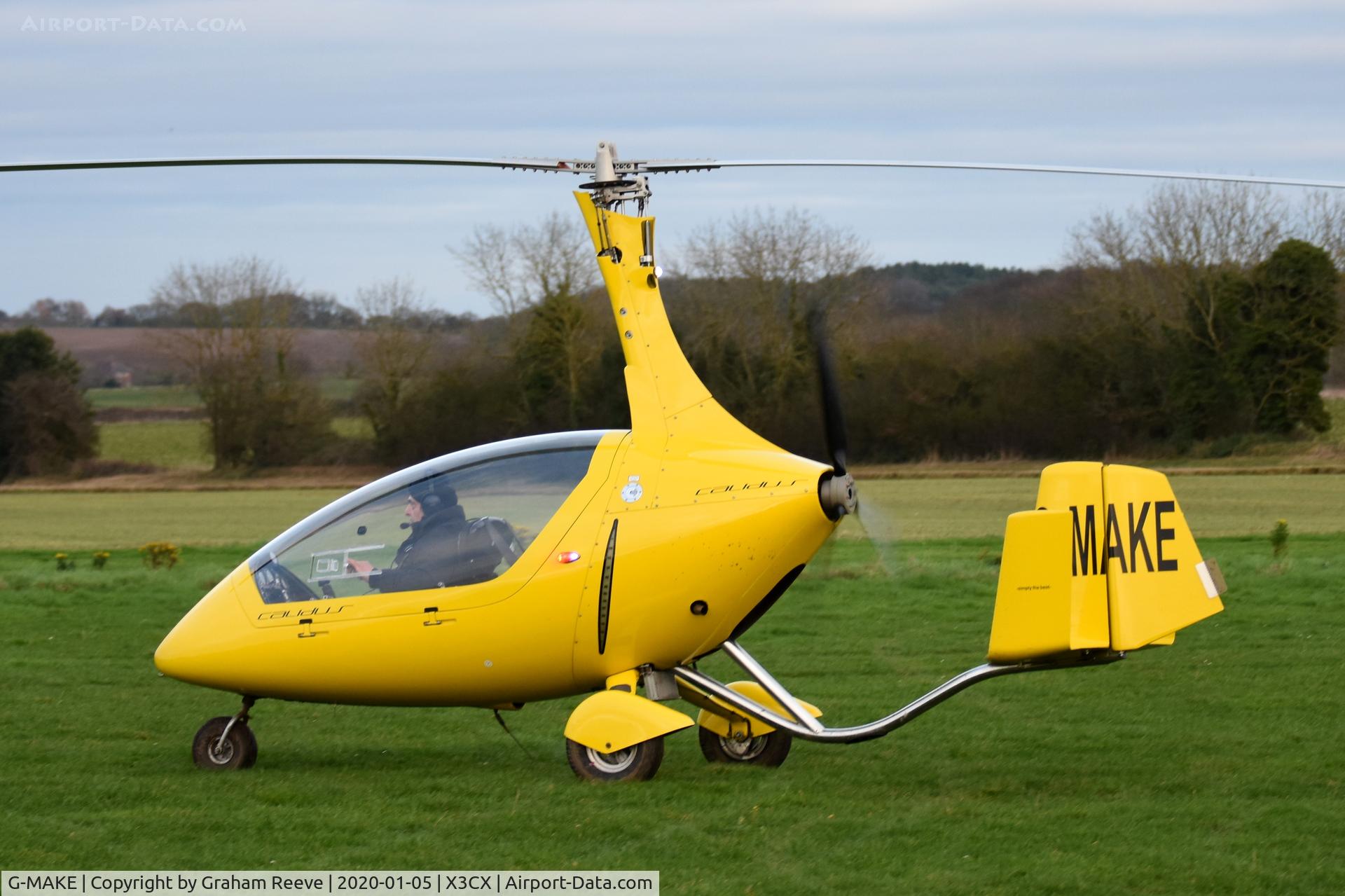 G-MAKE, 2010 RotorSport UK Calidus C/N RSUK/CALS/016, Departing from Northrepps.