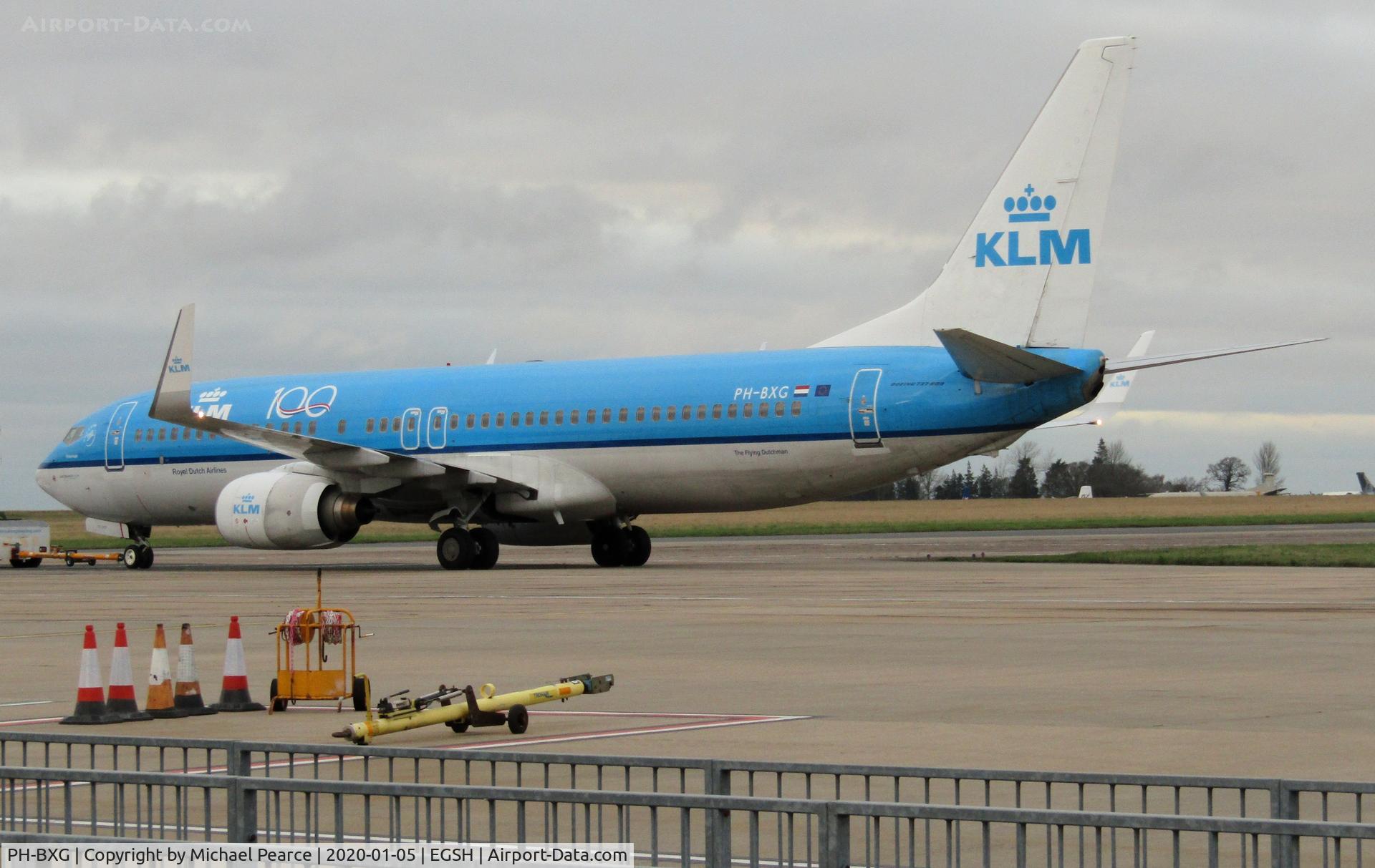 PH-BXG, 2000 Boeing 737-8K2 C/N 30357, 