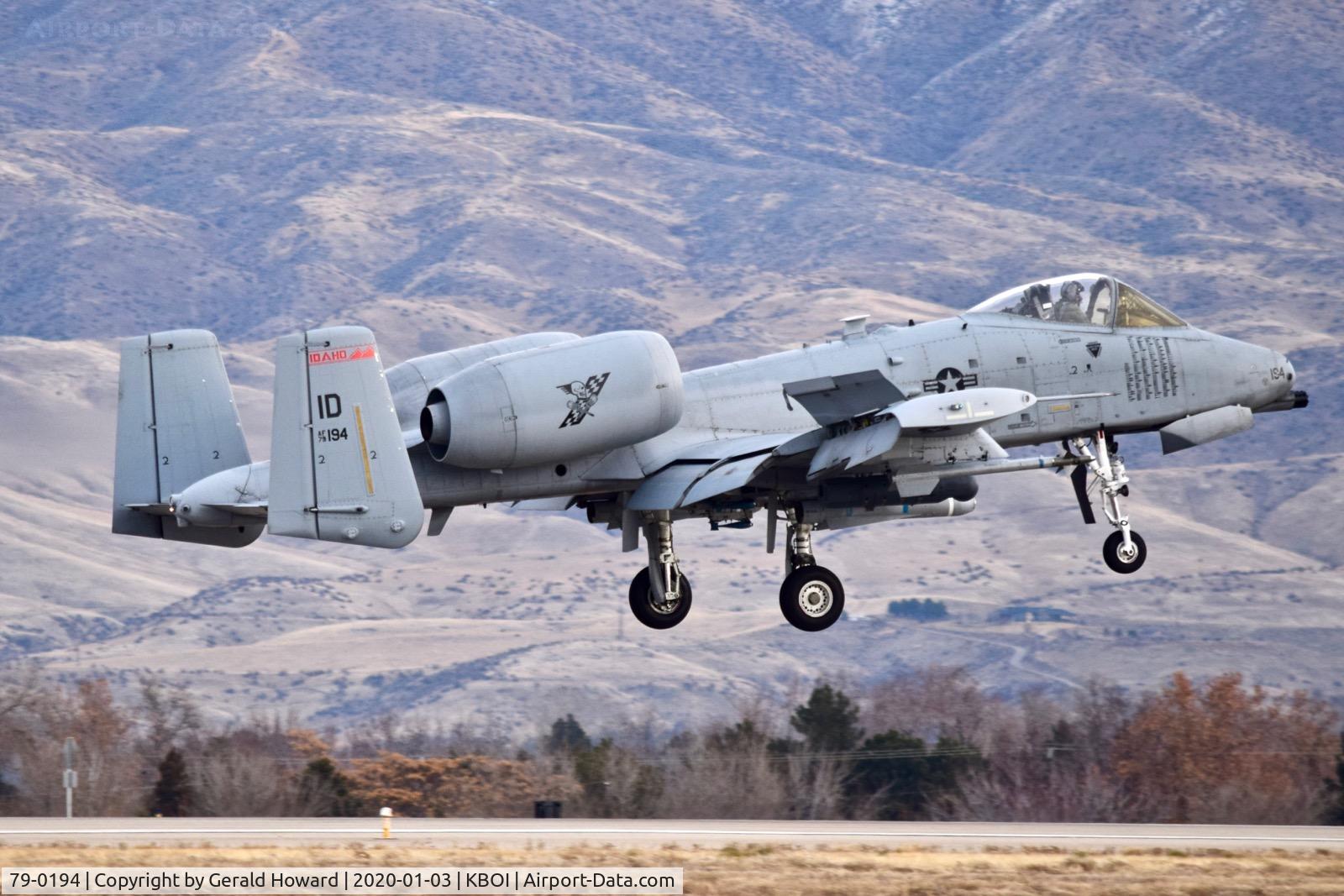 79-0194, 1979 Fairchild Republic A-10C Thunderbolt II C/N A10-0458, Landing 10R.