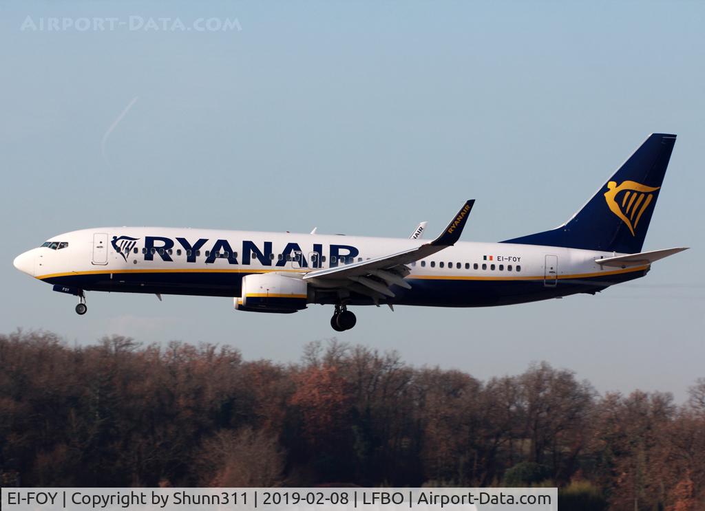 EI-FOY, 2016 Boeing 737-8AS C/N 44728, Landing rwy 14R