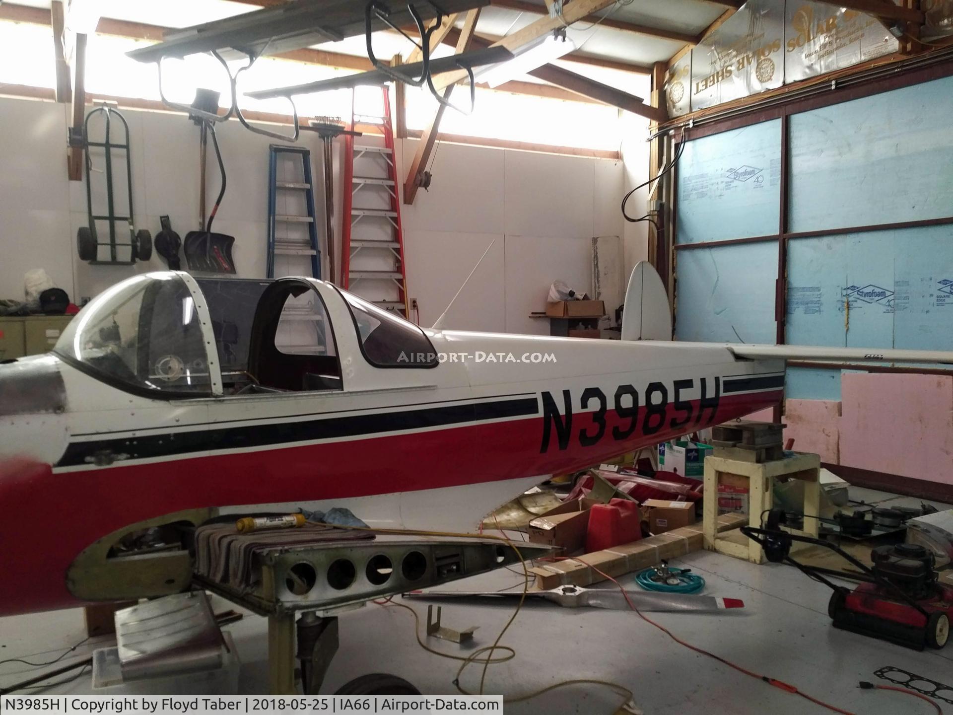 N3985H, 1947 Erco 415D Ercoupe C/N 4686, awaiting restoration