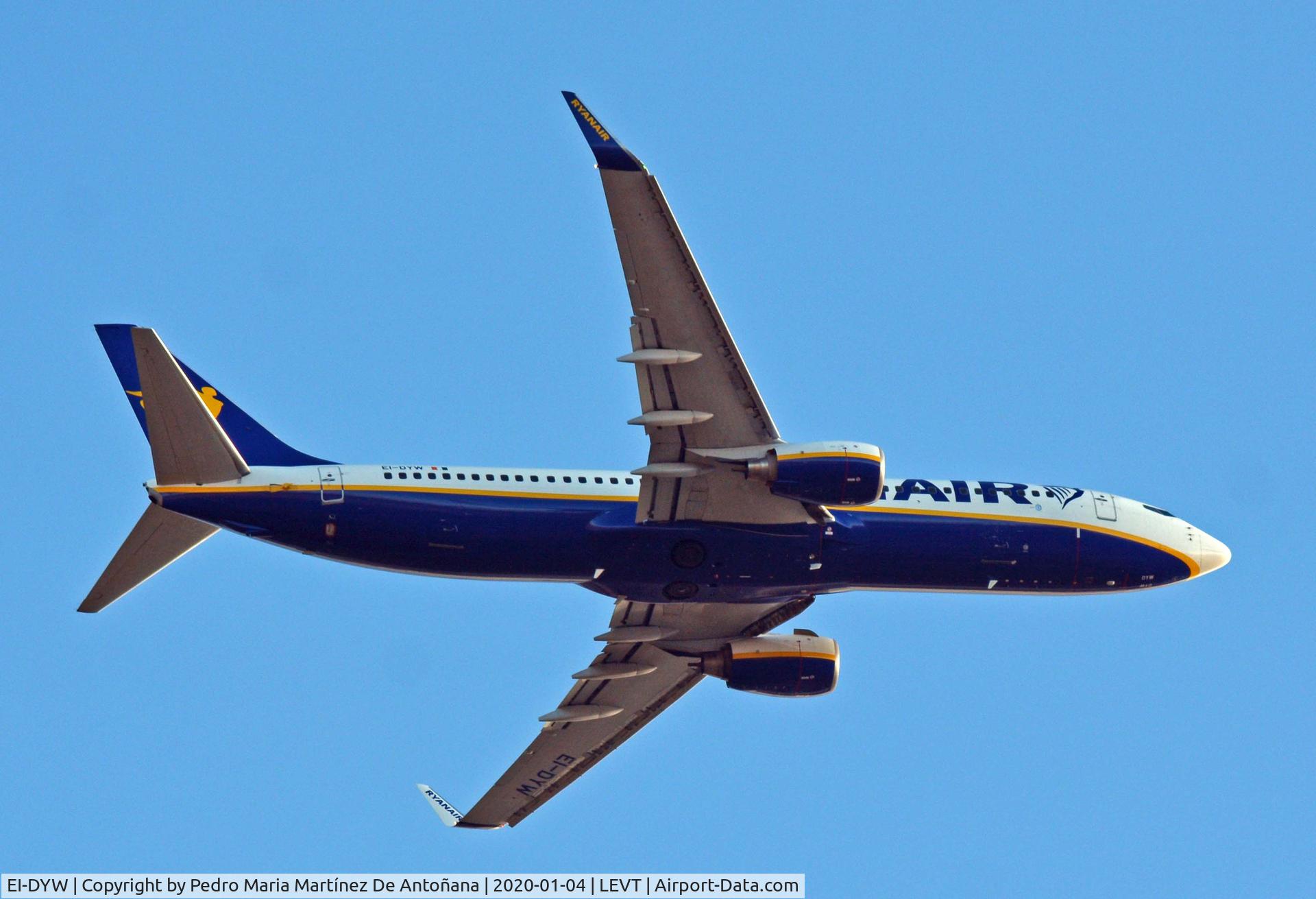 EI-DYW, 2008 Boeing 737-8AS C/N 33635, Aeropuerto de Foronda - Vitoria-Gasteiz - Euskadi - España