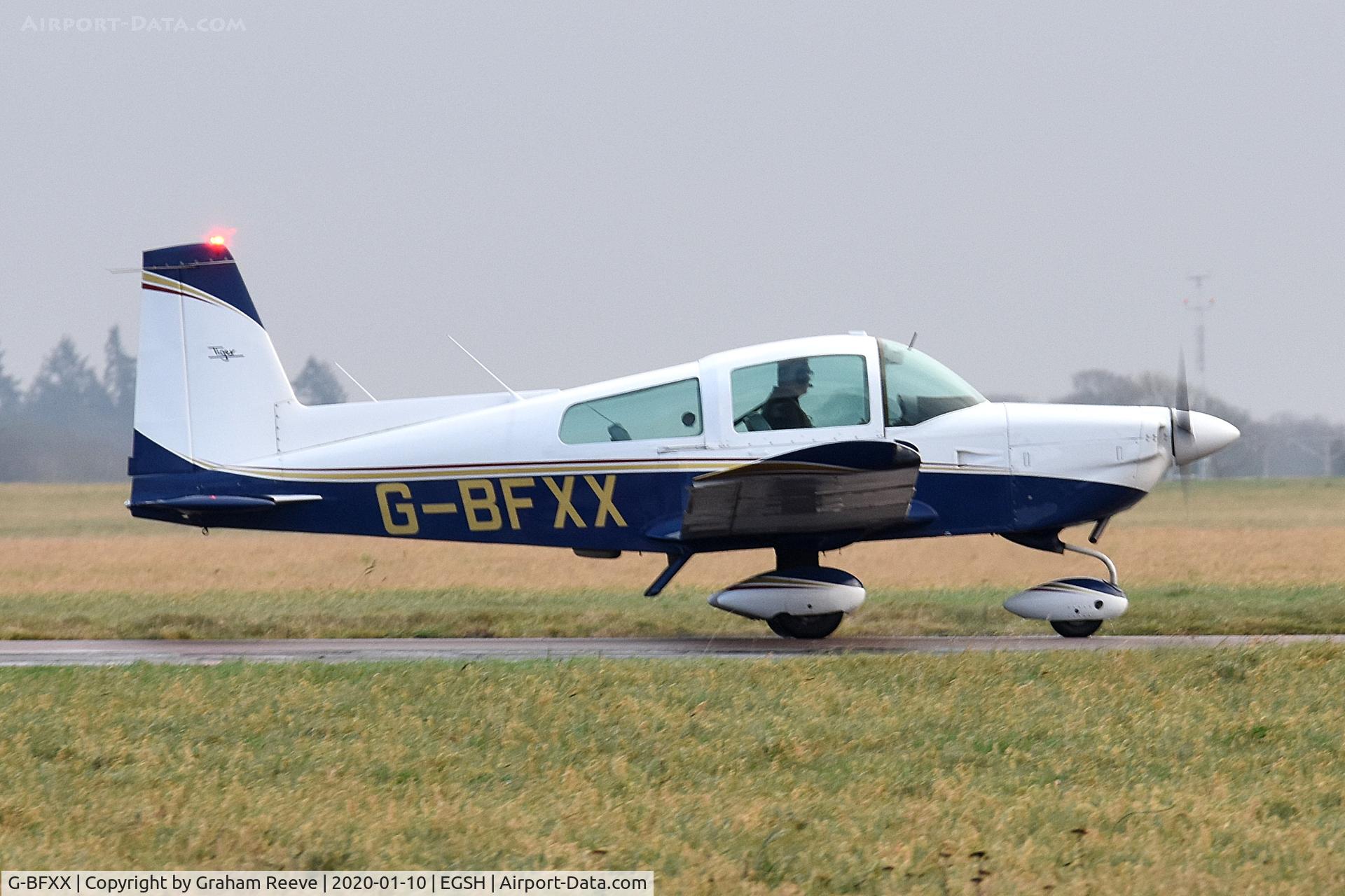 G-BFXX, 1978 Gulfstream American AA-5B Tiger C/N AA5B-0917, Just landed at Norwich.