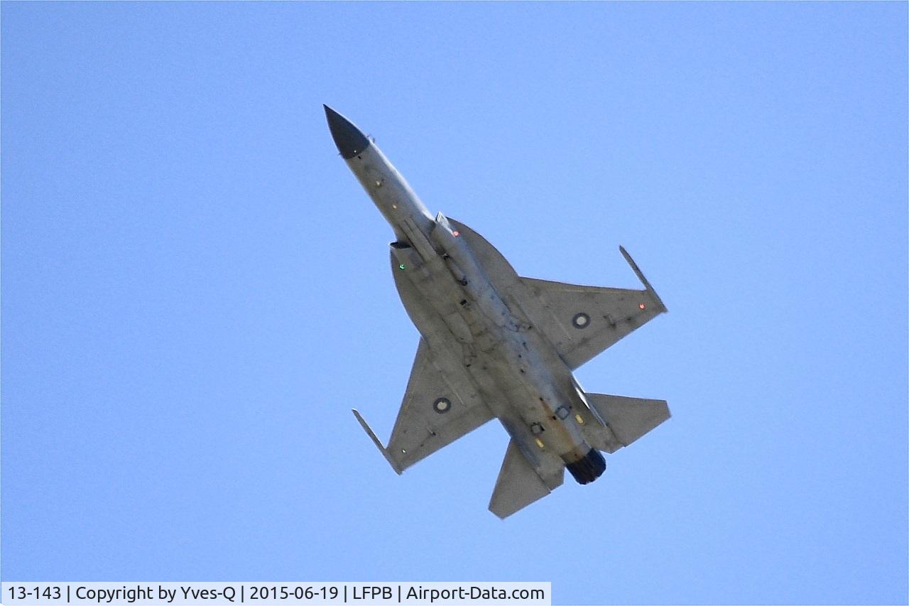 13-143, PAC JF-17 Thunder C/N FC10135, PAC JF-17 Thunder, On display, Paris-Le Bourget (LFPB-LBG) Air show 2015