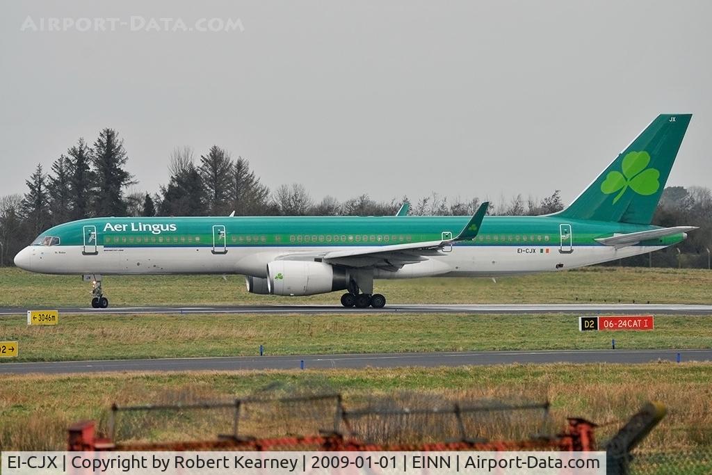 EI-CJX, 1993 Boeing 757-2Y0 C/N 26160, Lining up for departure