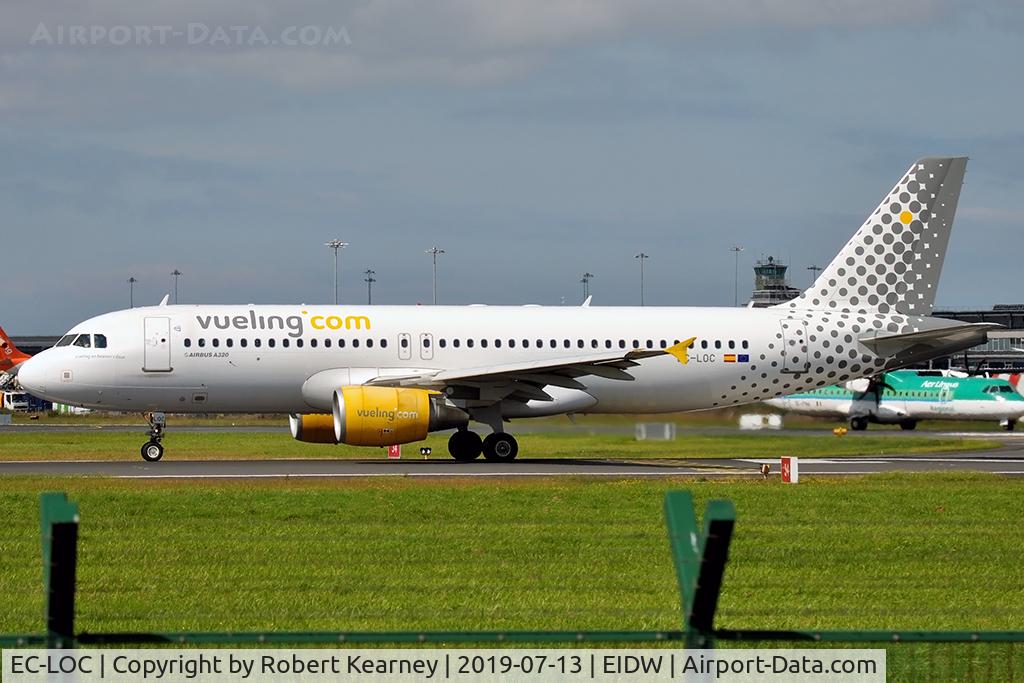 EC-LOC, 2011 Airbus A320-214 C/N 4855, Rolling on departure r/w 28