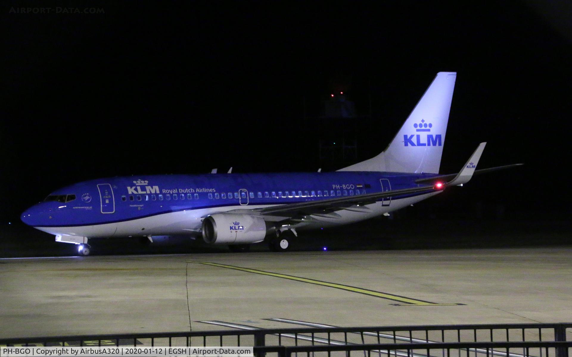 PH-BGO, 2011 Boeing 737-7K2 C/N 38126, Departing Norwich following a repaint