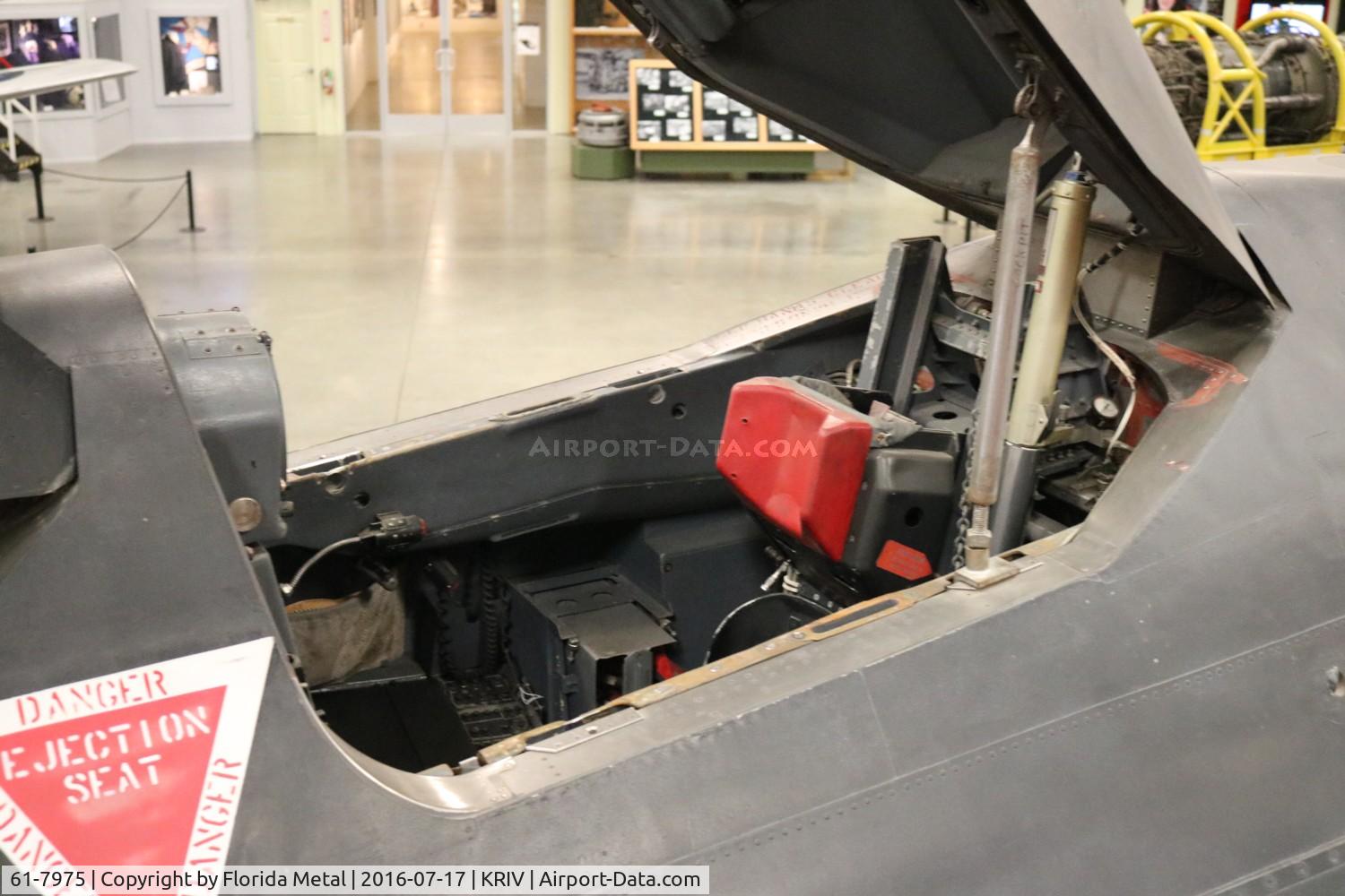 61-7975, 1961 Lockheed SR-71A Blackbird C/N 2026, March AFB